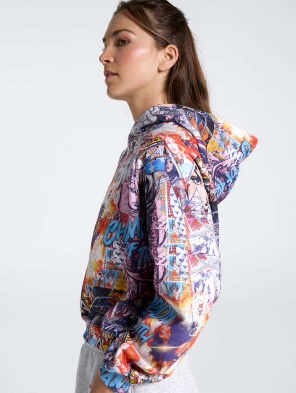 DC X DSG Wonder Woman Collab Multi-Color Graphic Crop Hoodie, NWT - Picture 4 of 7
